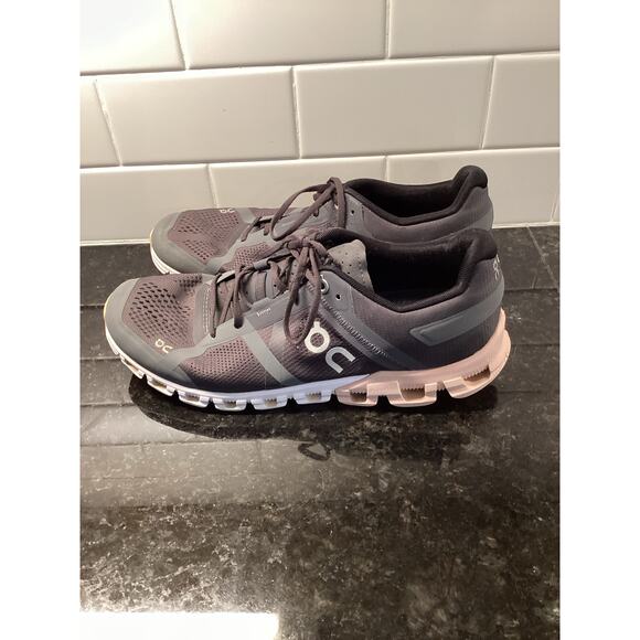 On Running Women's Cloudflow Running Sneakers Shoes Athletic Black Pink SZ W9.5 - Picture 6 of 11